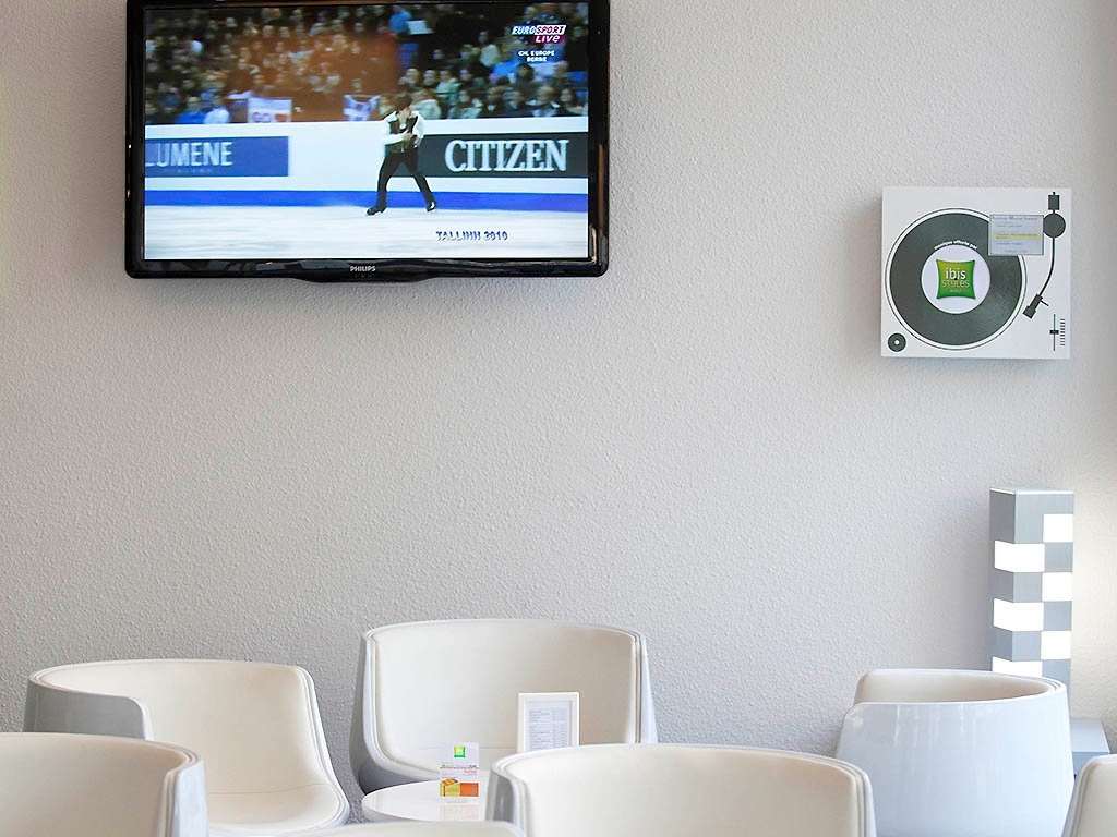 Ibis Styles Grenoble Centre Gare Hotel Restaurant photo