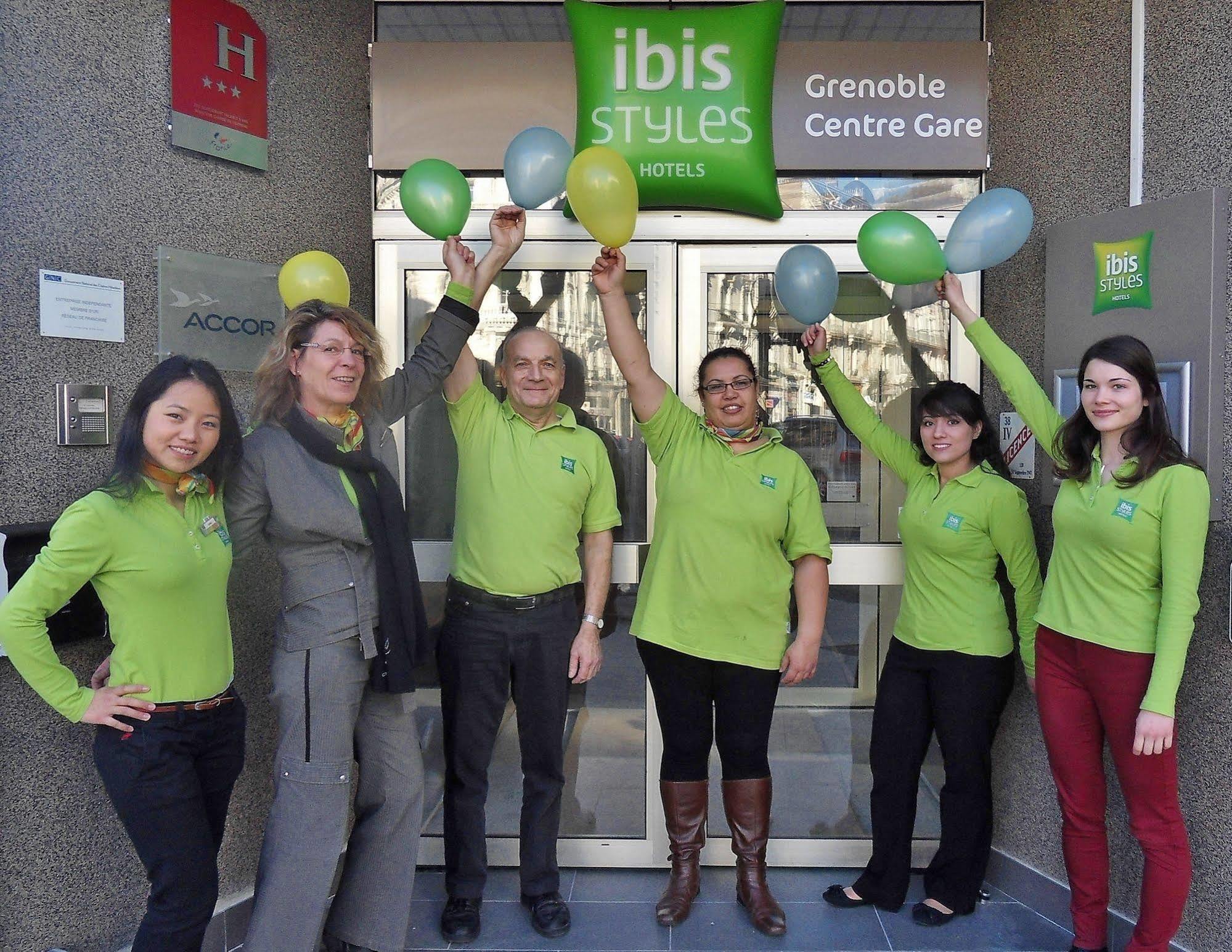 Ibis Styles Grenoble Centre Gare Hotel Exterior photo